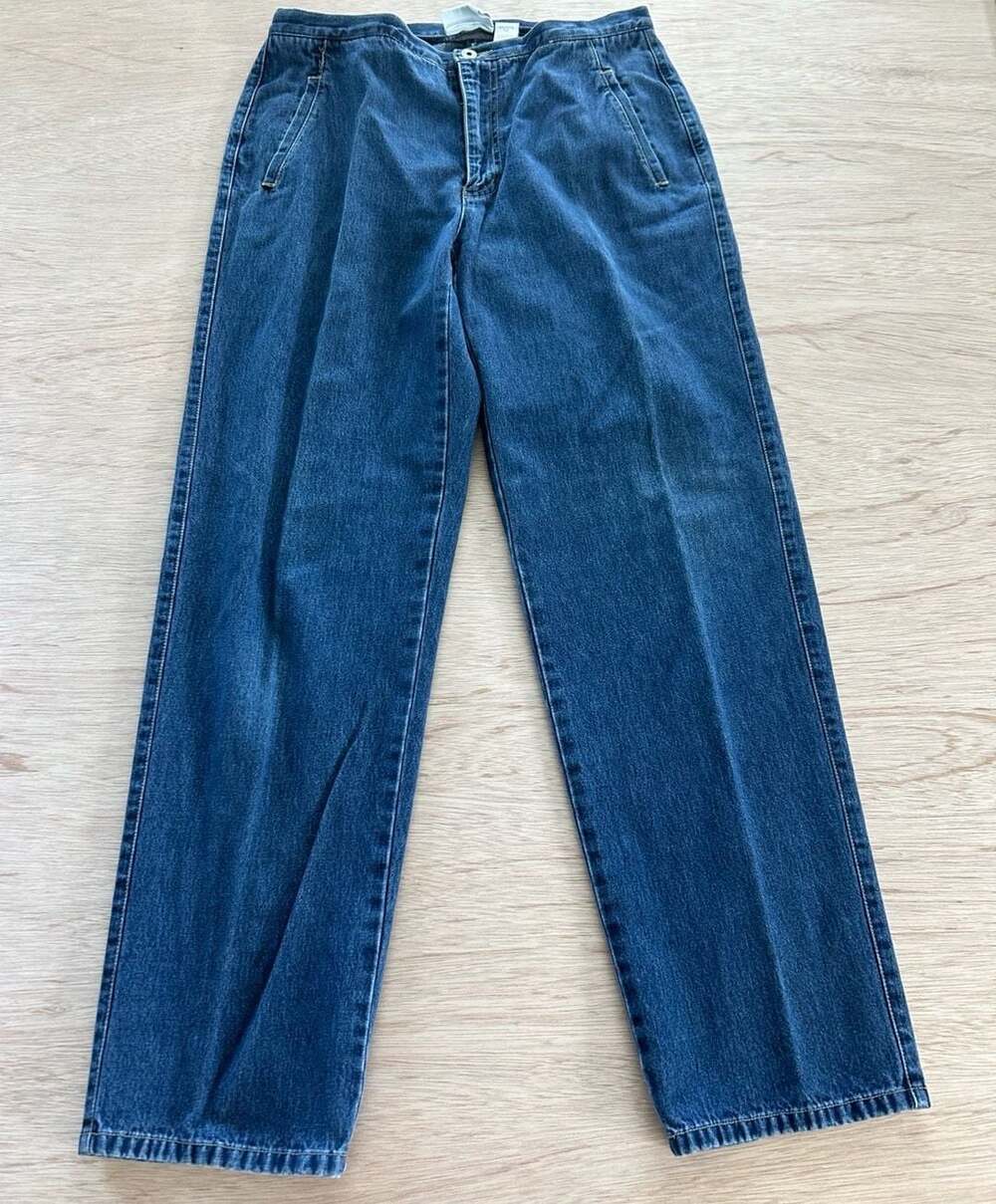 Liz Claiborne Lizwear Jeans Petite 12 Blue Denim Pants Pleated Front 100% Cotton